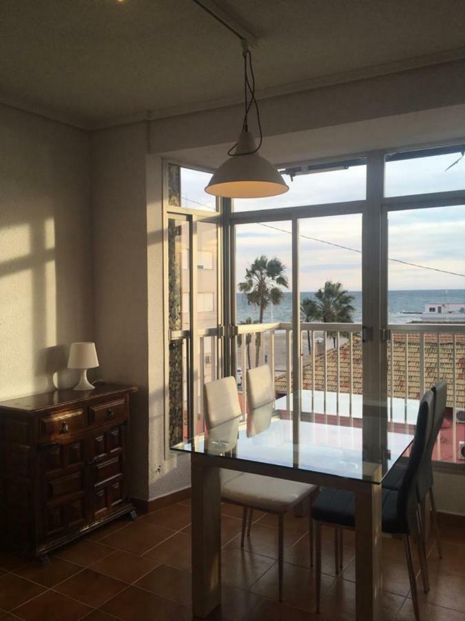 2 Bedroom'S Flat On The Beach, City Center, 1 Line Santa Pola Bagian luar foto