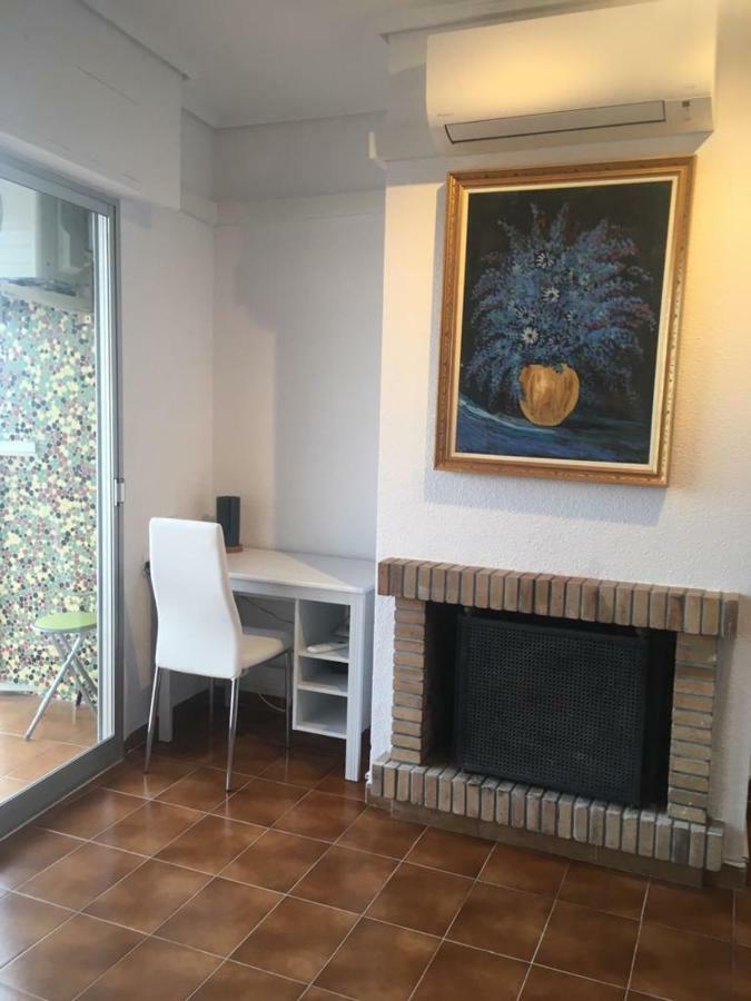 2 Bedroom'S Flat On The Beach, City Center, 1 Line Santa Pola Bagian luar foto
