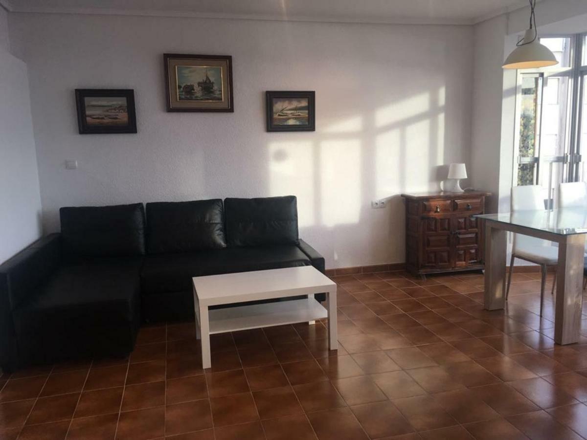 2 Bedroom'S Flat On The Beach, City Center, 1 Line Santa Pola Bagian luar foto