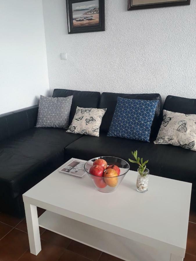 2 Bedroom'S Flat On The Beach, City Center, 1 Line Santa Pola Bagian luar foto