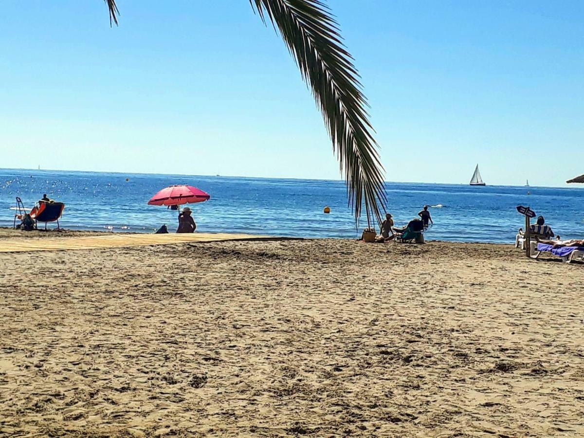 2 Bedroom'S Flat On The Beach, City Center, 1 Line Santa Pola Bagian luar foto