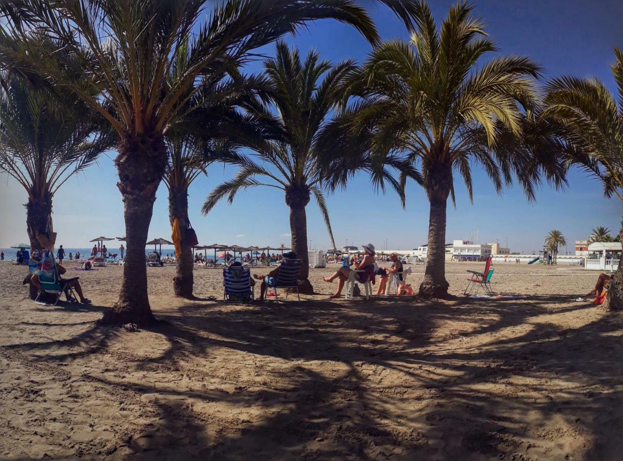 2 Bedroom'S Flat On The Beach, City Center, 1 Line Santa Pola Bagian luar foto